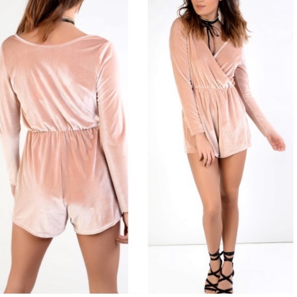 BNWTs Crushed Velvet Champagne Front Wrap Romper by ASOS~Size 6